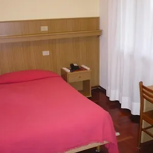 https://hotel-ristorante-dotto.hotelinveneto.com